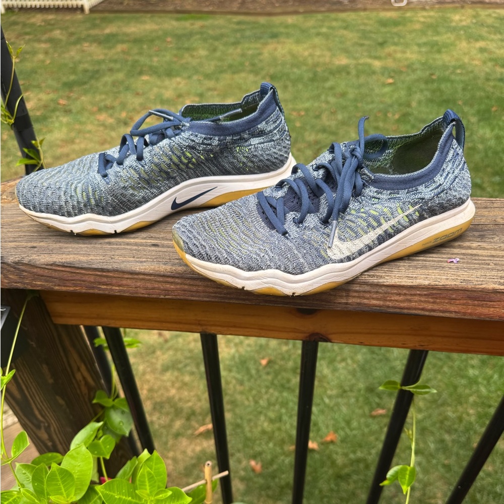 Women’s Nike Zoom Athletic Shoes